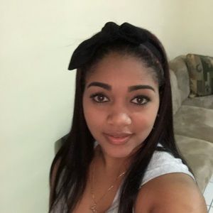 Meet your Posher, Anabel